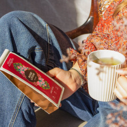 Thé vert à la rose et au litchi - Maison Bourgeon