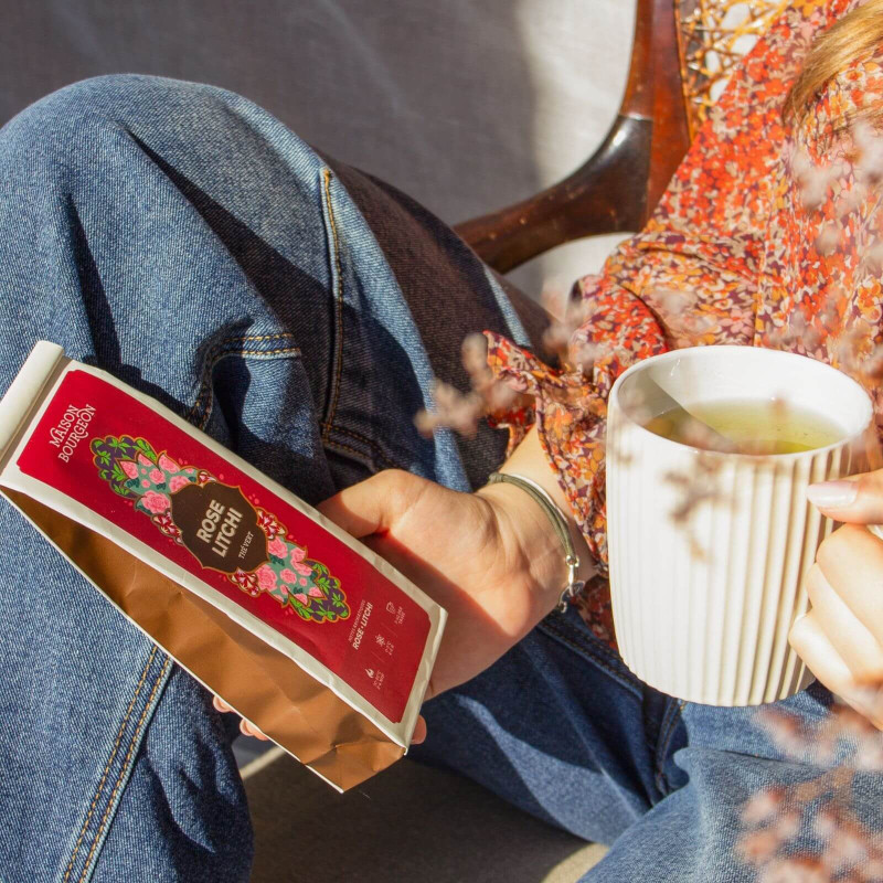 Thé vert à la rose et au litchi - Maison Bourgeon