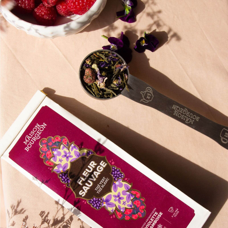 Thé vert, thé blanc - Parfums violette et framboise - Maison Bourgeon
