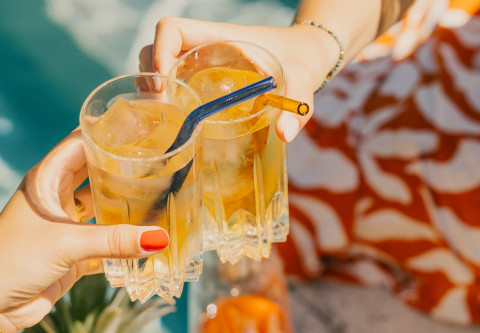Infusion glacée : rafraîchissez vos journées d'été avec nos recettes
